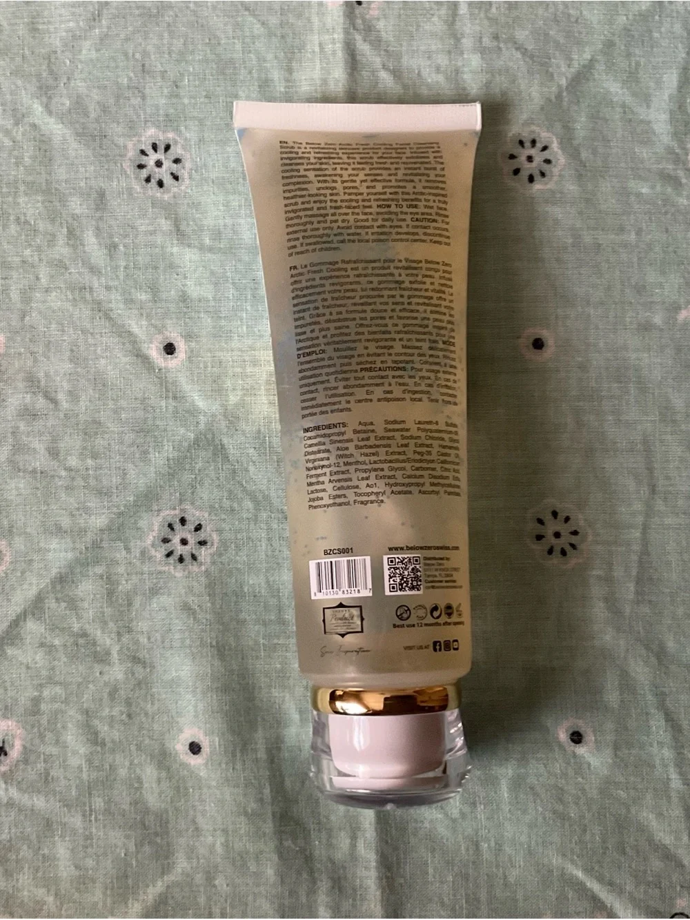 Below Zero SEALED Arctic Fresh Cooling Facial Cleansing Scrub
